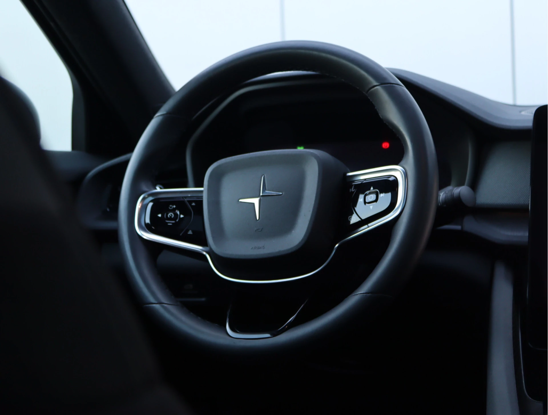 Hoofdafbeelding Polestar 2