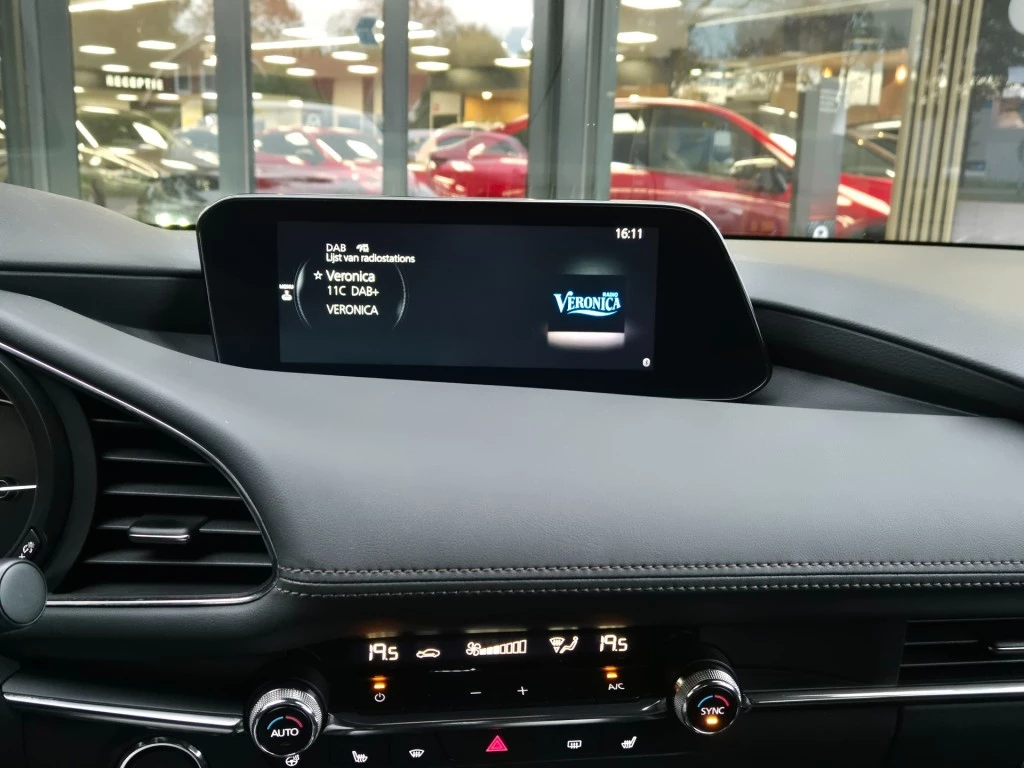 Hoofdafbeelding Mazda 3