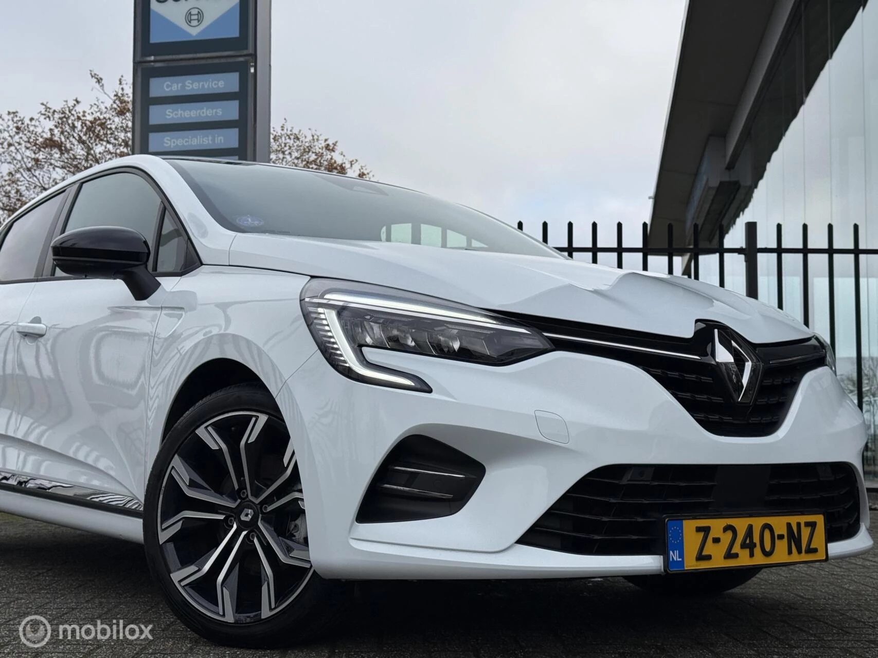 Hoofdafbeelding Renault Clio