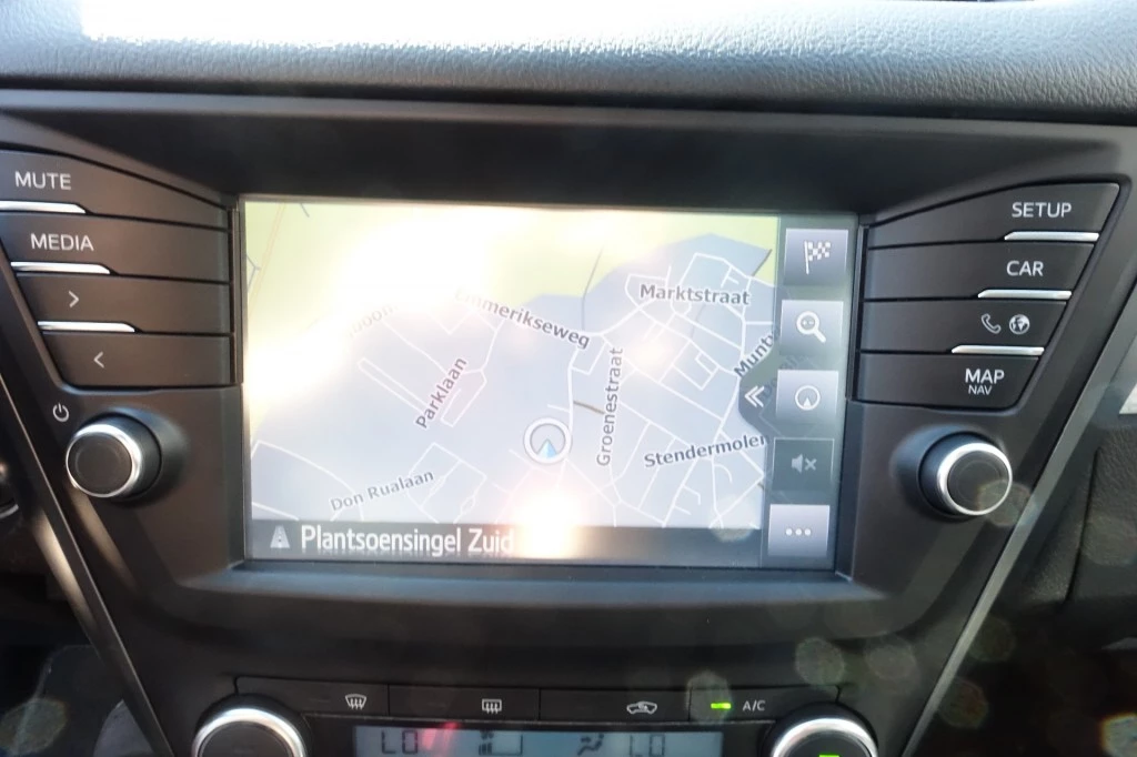 Hoofdafbeelding Toyota Avensis