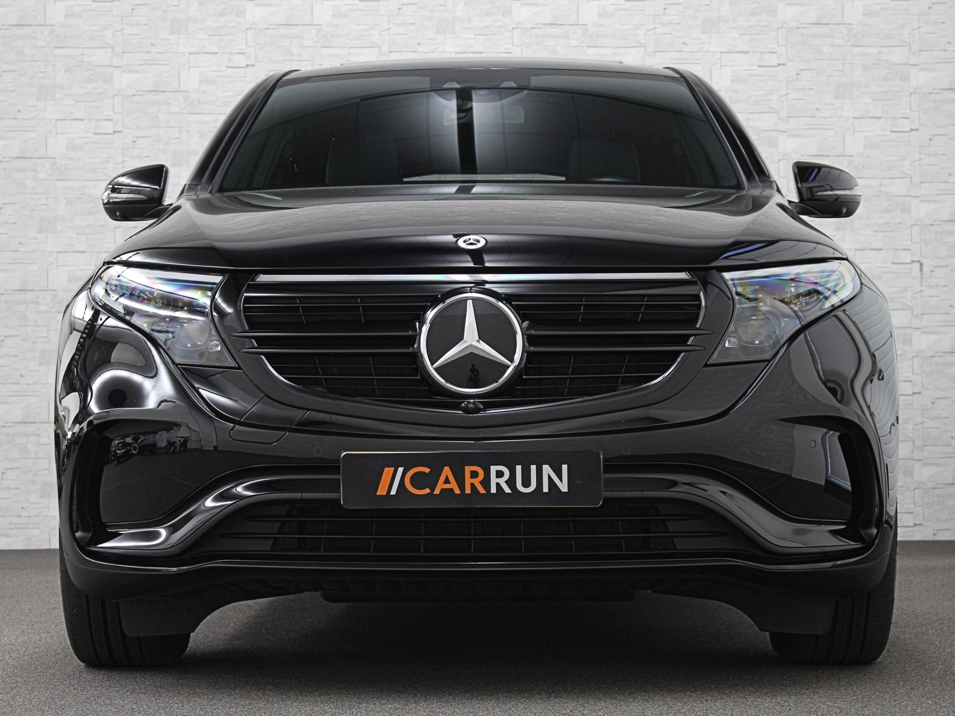 Hoofdafbeelding Mercedes-Benz EQC
