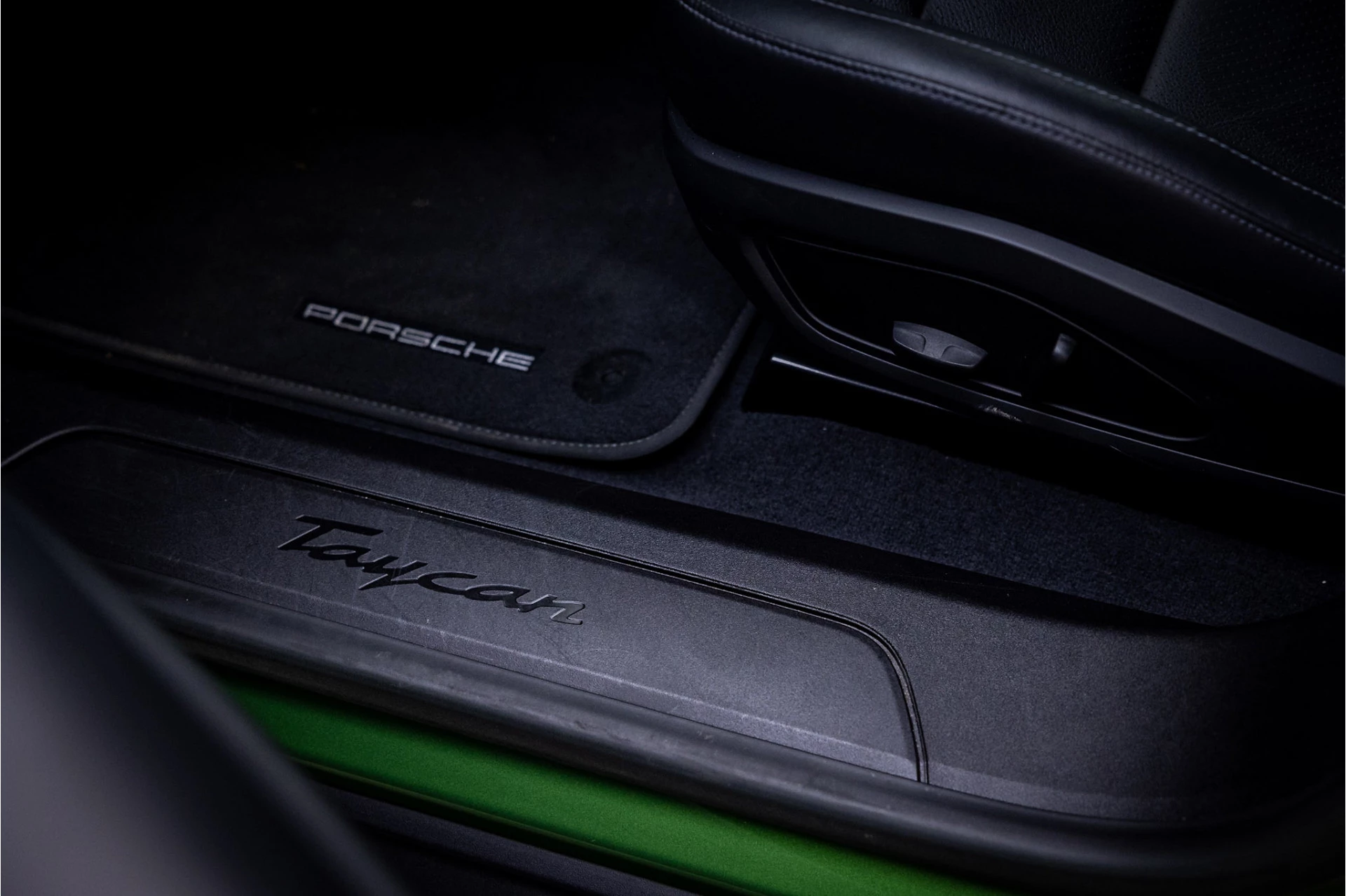 Hoofdafbeelding Porsche Taycan