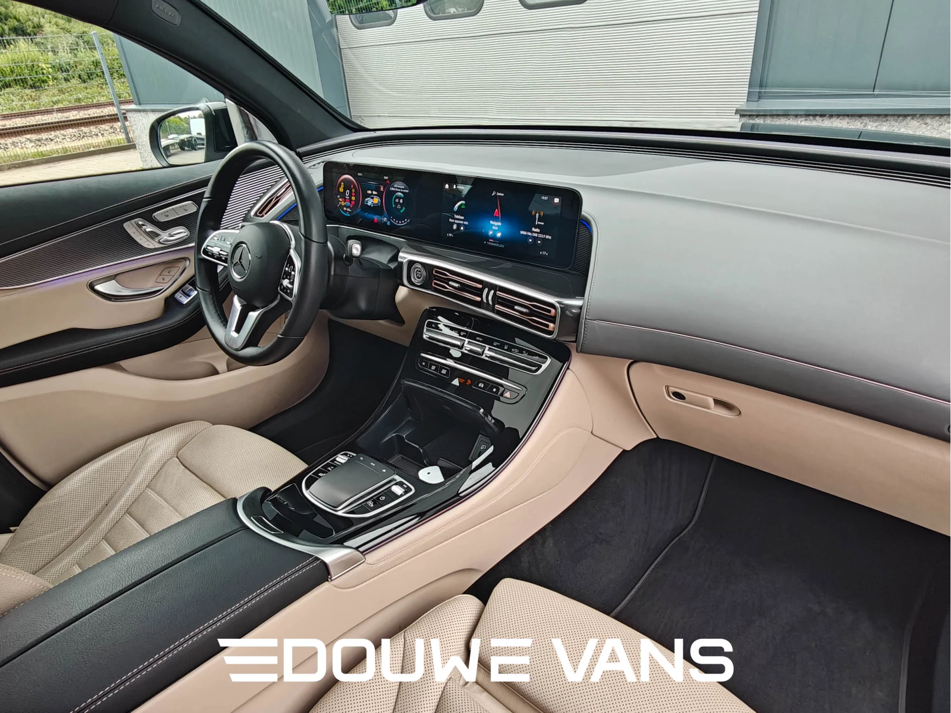 Hoofdafbeelding Mercedes-Benz EQC