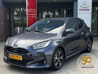 Toyota Yaris 1.5 Hybrid 115 Dynamic LM-VELGEN 16'' APPLE/ANDROID LED NAVI KEYLESS CAMERA CLIMATE PRIVACY GLASS NL-AUTO