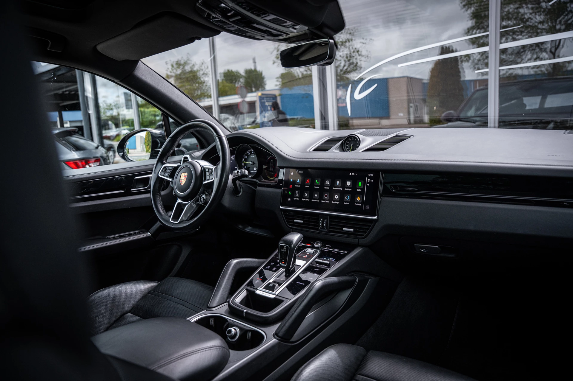 Hoofdafbeelding Porsche Cayenne