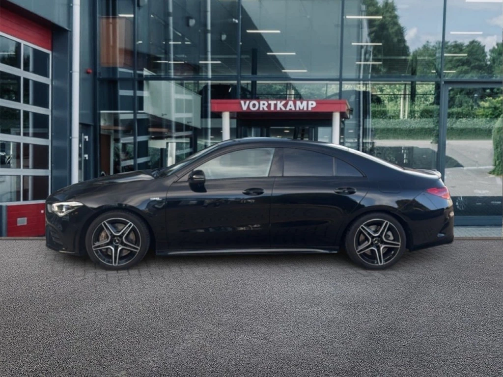 Hoofdafbeelding Mercedes-Benz CLA