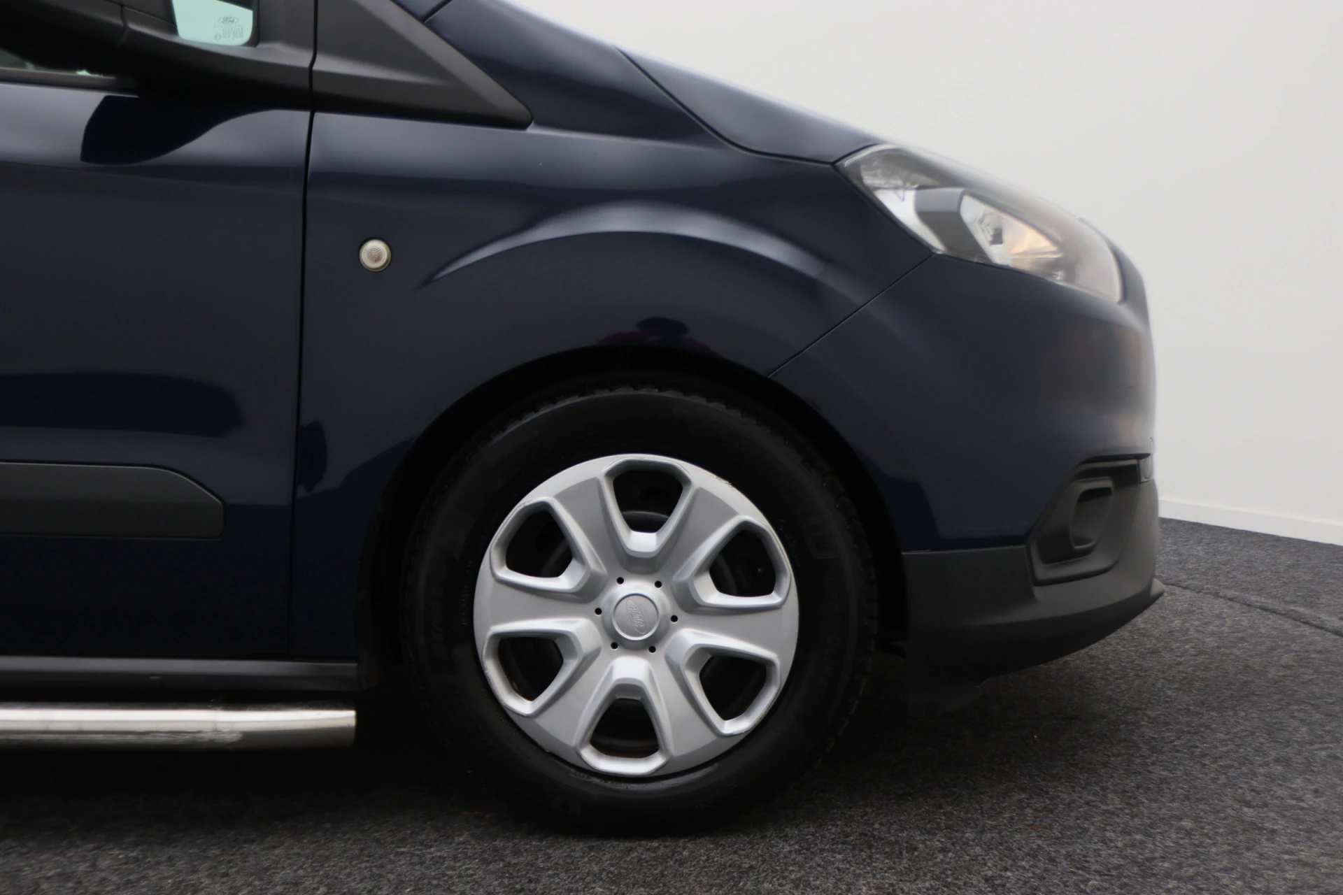 Hoofdafbeelding Ford Transit Courier