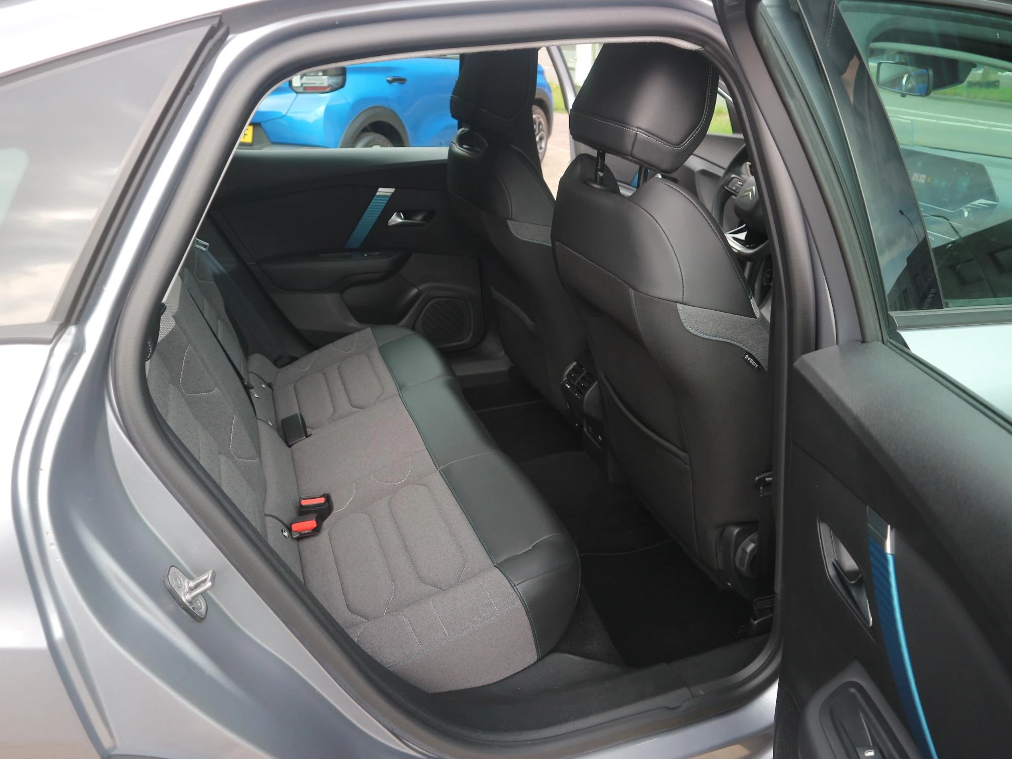 Hoofdafbeelding Citroën ë-C4