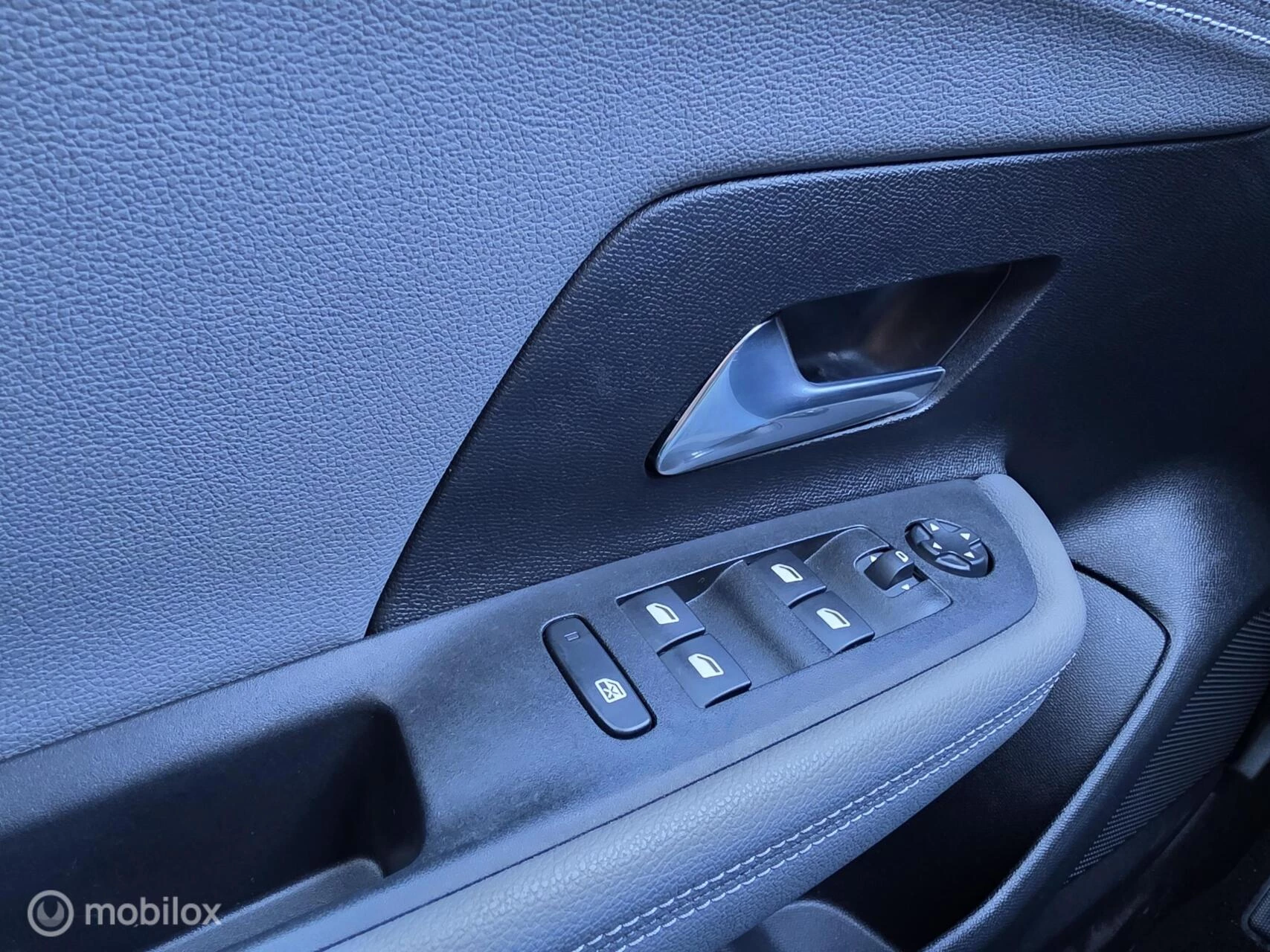 Hoofdafbeelding Opel Mokka-e