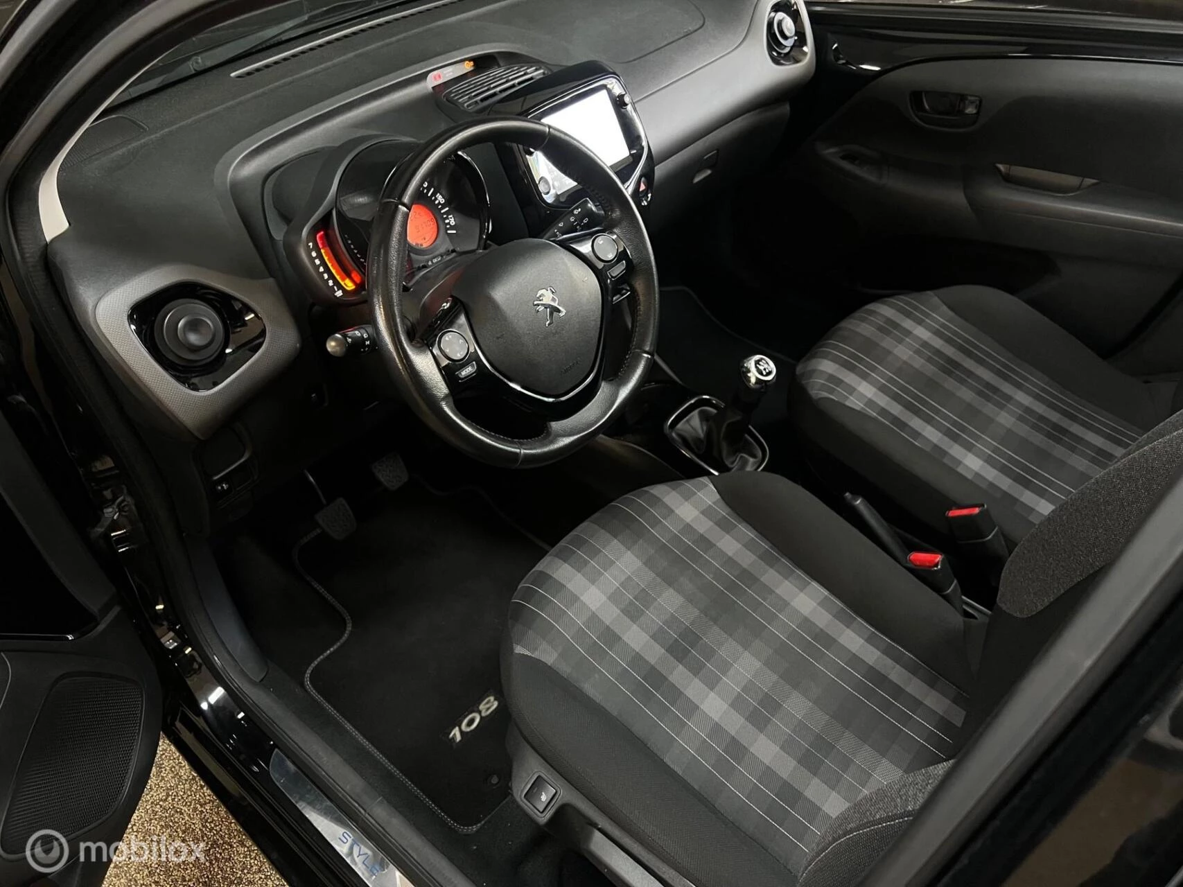 Hoofdafbeelding Peugeot 108