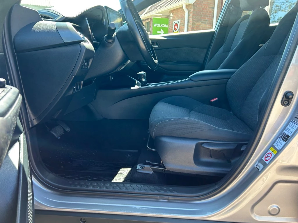 Hoofdafbeelding Toyota C-HR