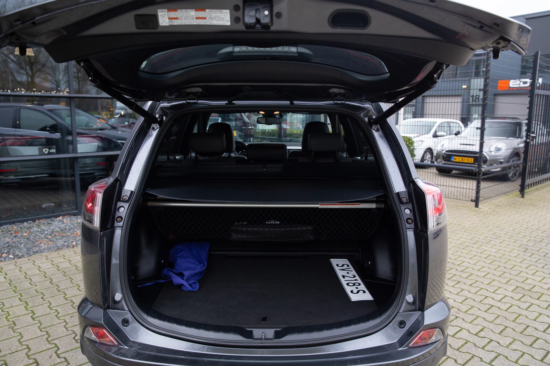 Hoofdafbeelding Toyota RAV4