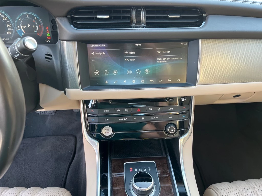 Hoofdafbeelding Jaguar XF
