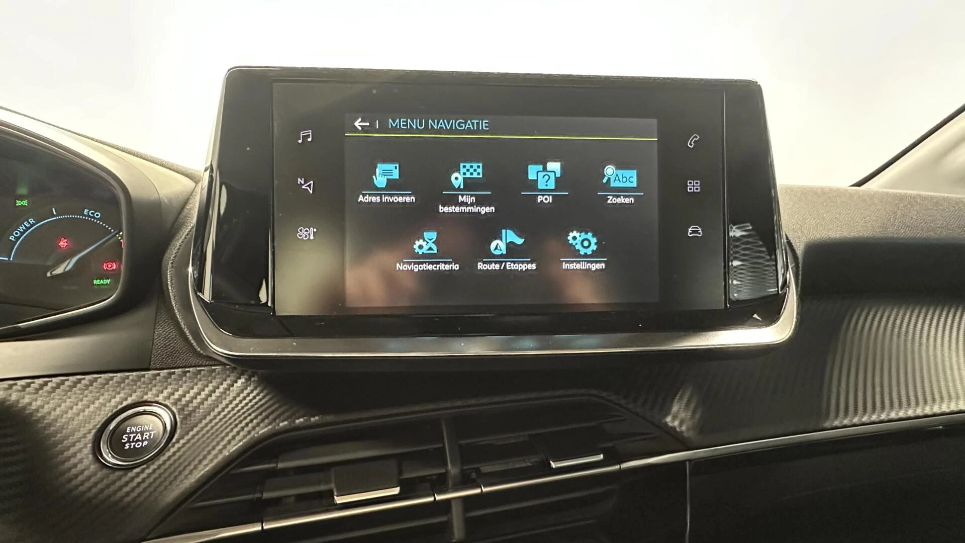 Hoofdafbeelding Peugeot e-208