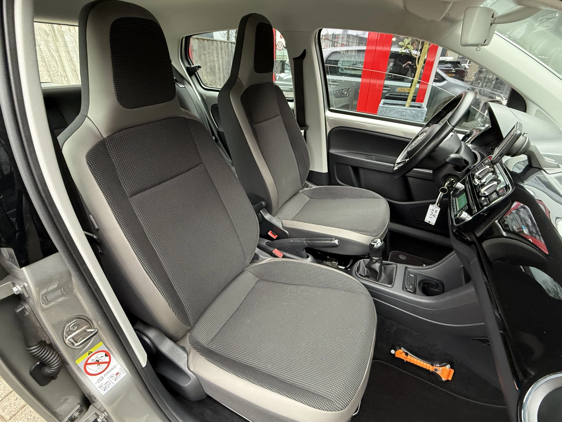 Hoofdafbeelding Volkswagen up!