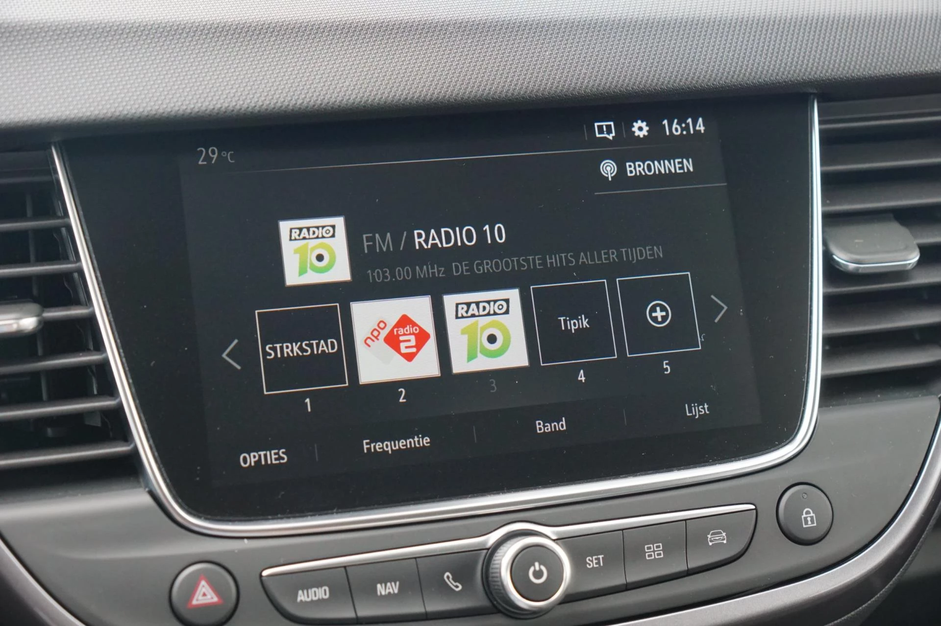 Hoofdafbeelding Opel Crossland X