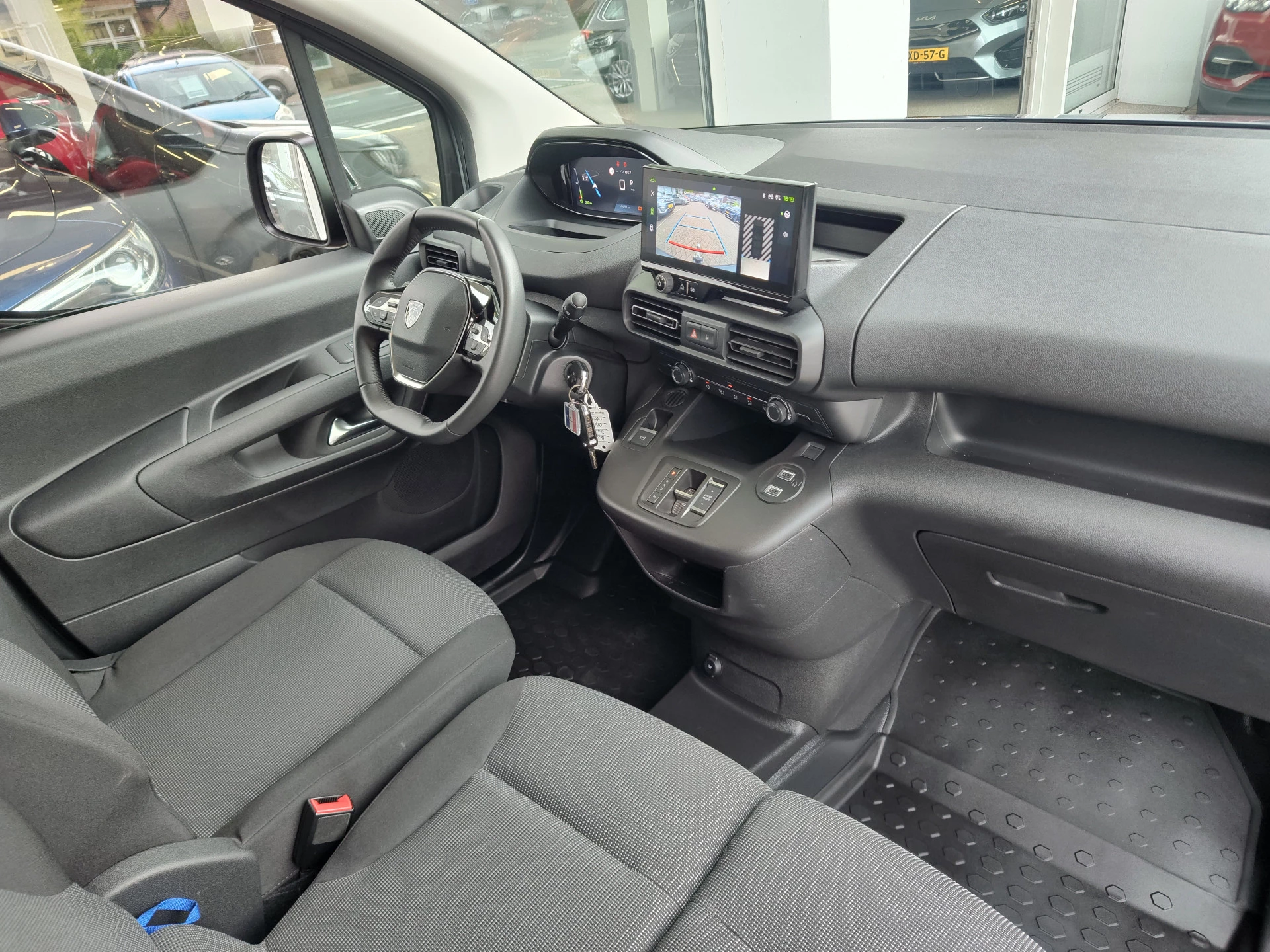 Hoofdafbeelding Peugeot Partner