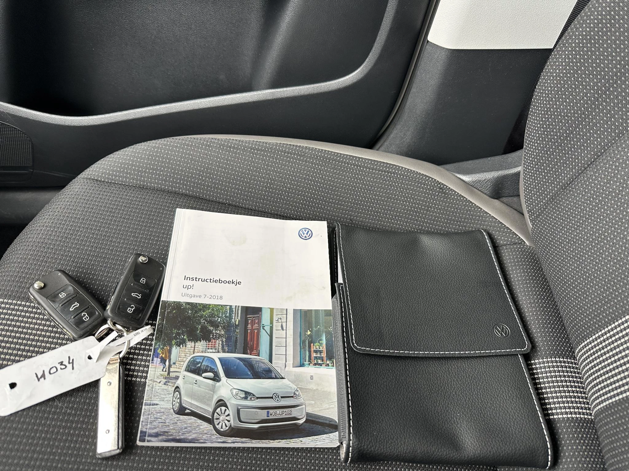 Hoofdafbeelding Volkswagen up!