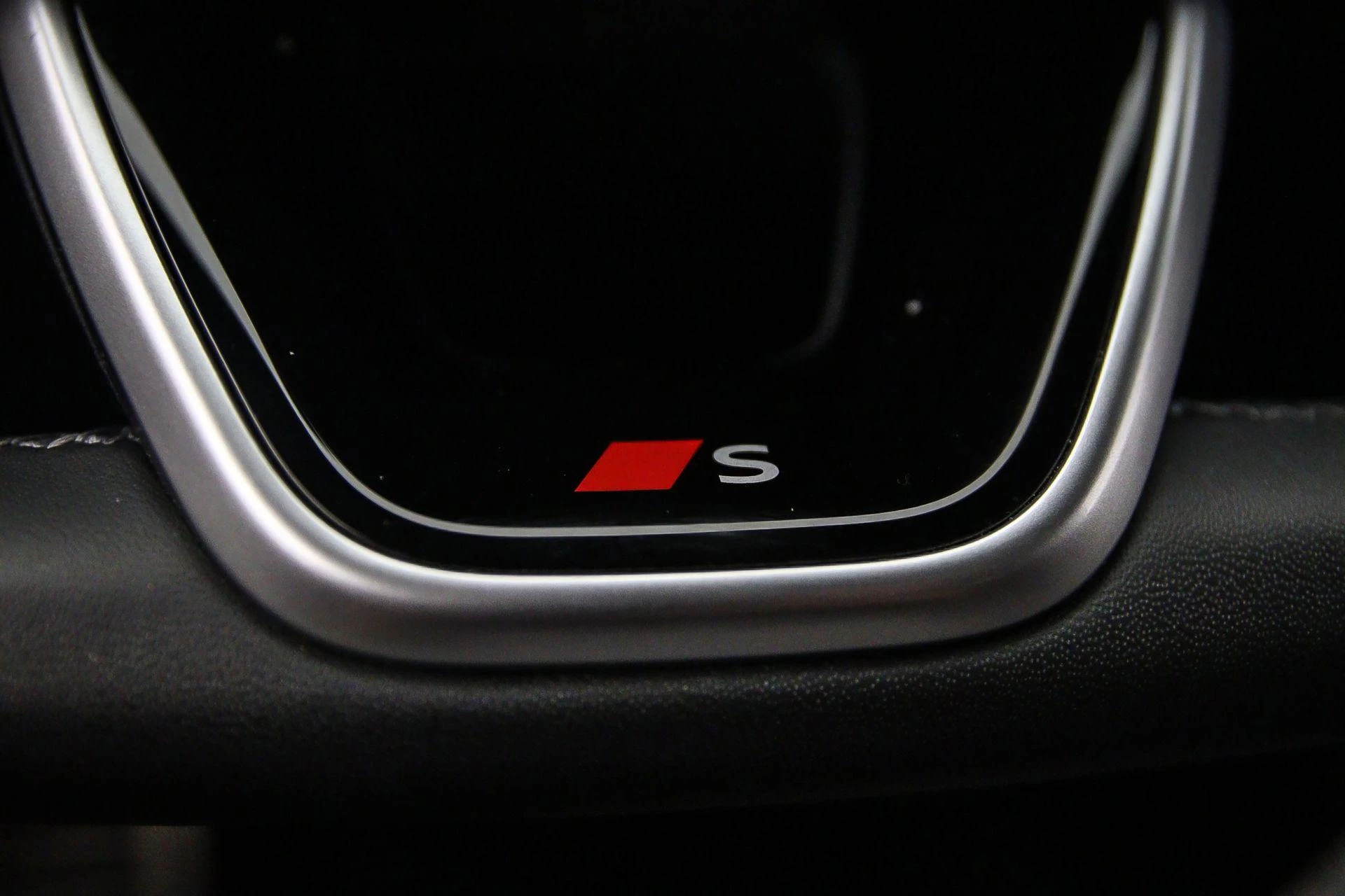 Hoofdafbeelding Audi SQ6 e-tron