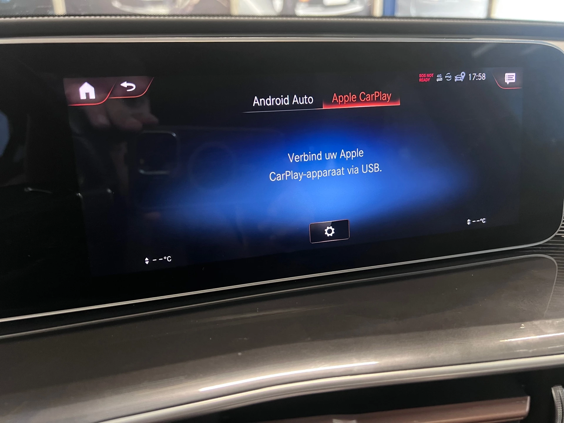 Hoofdafbeelding Mercedes-Benz EQC