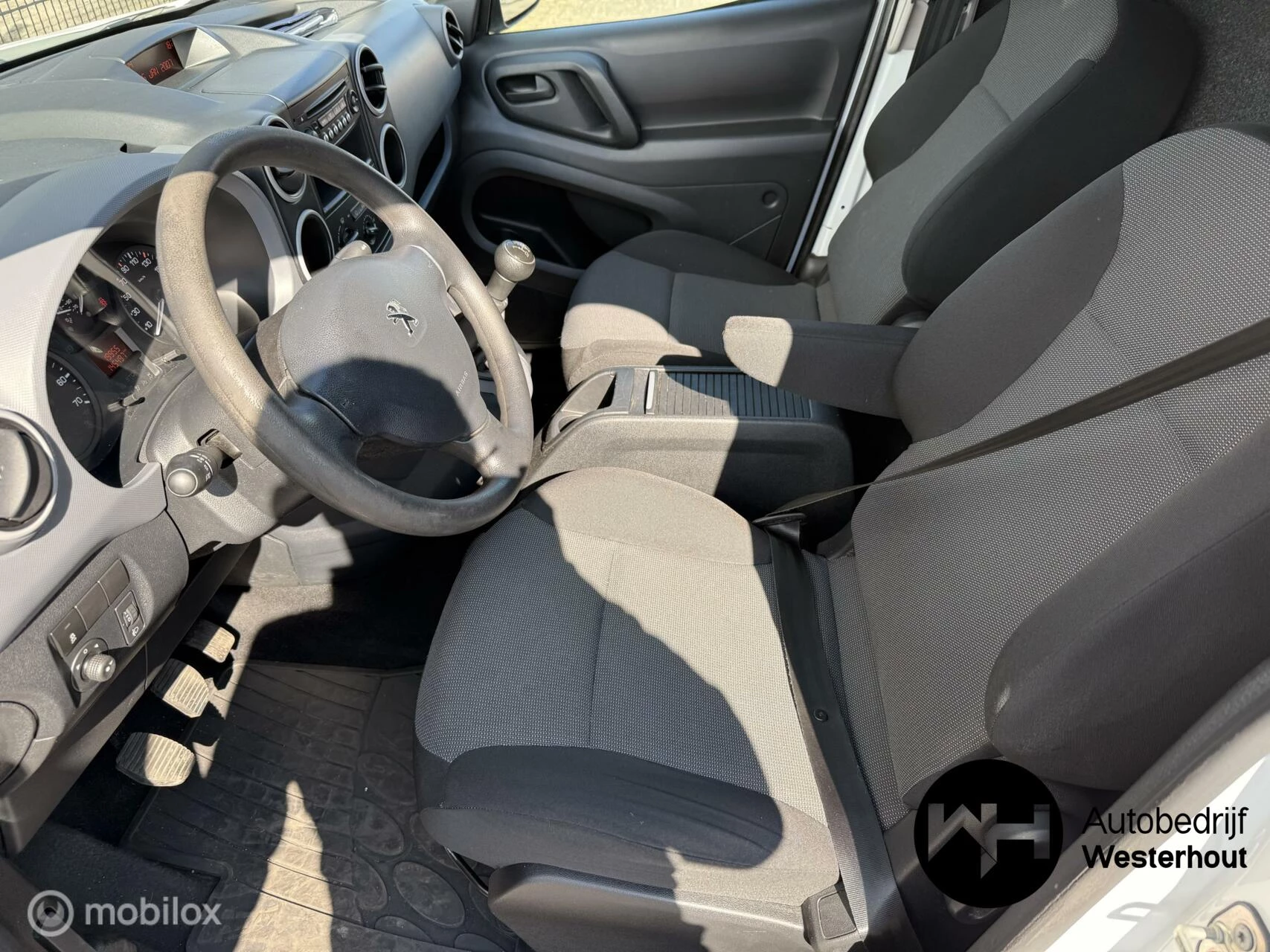 Hoofdafbeelding Peugeot Partner