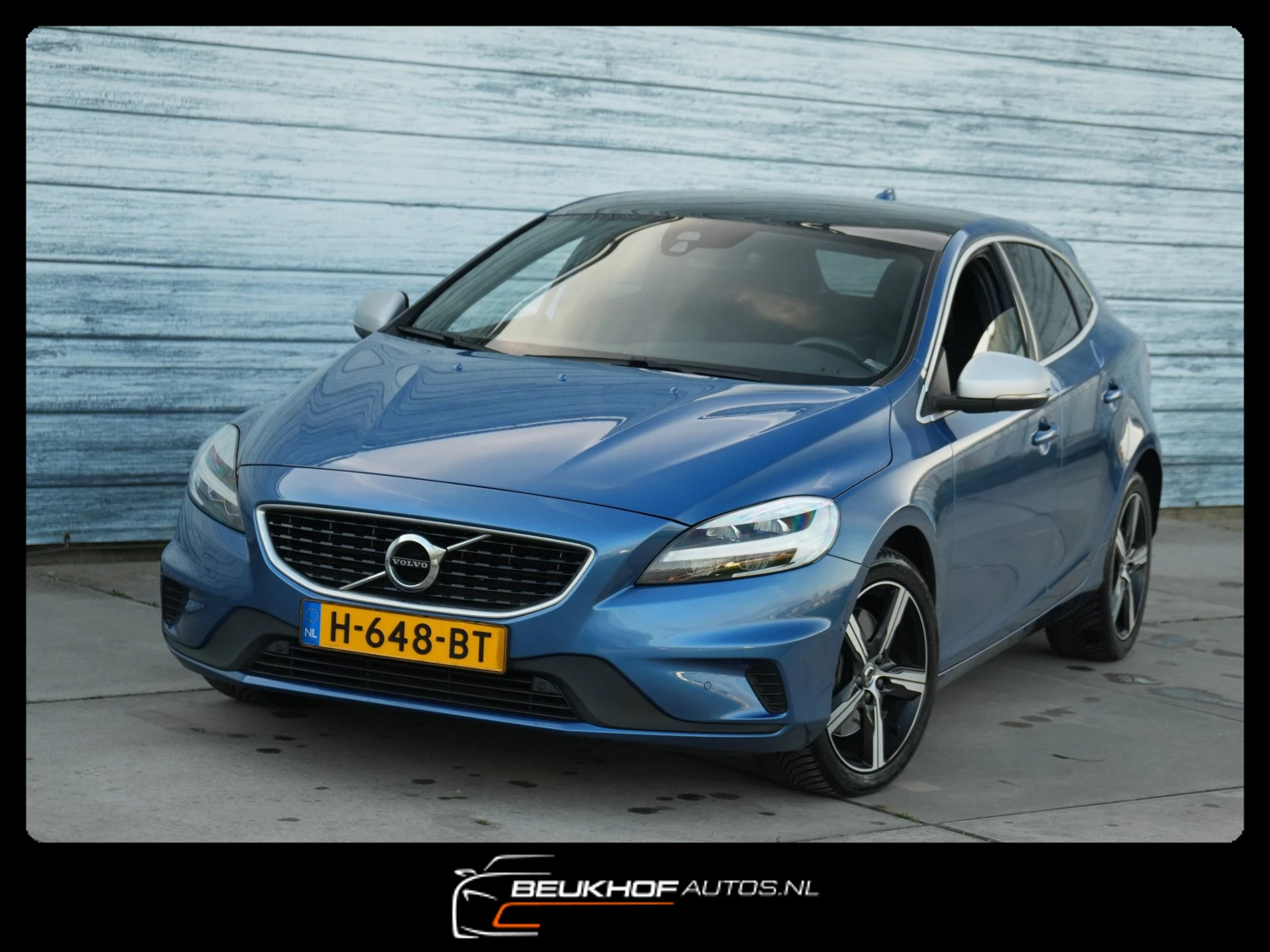 Hoofdafbeelding Volvo V40