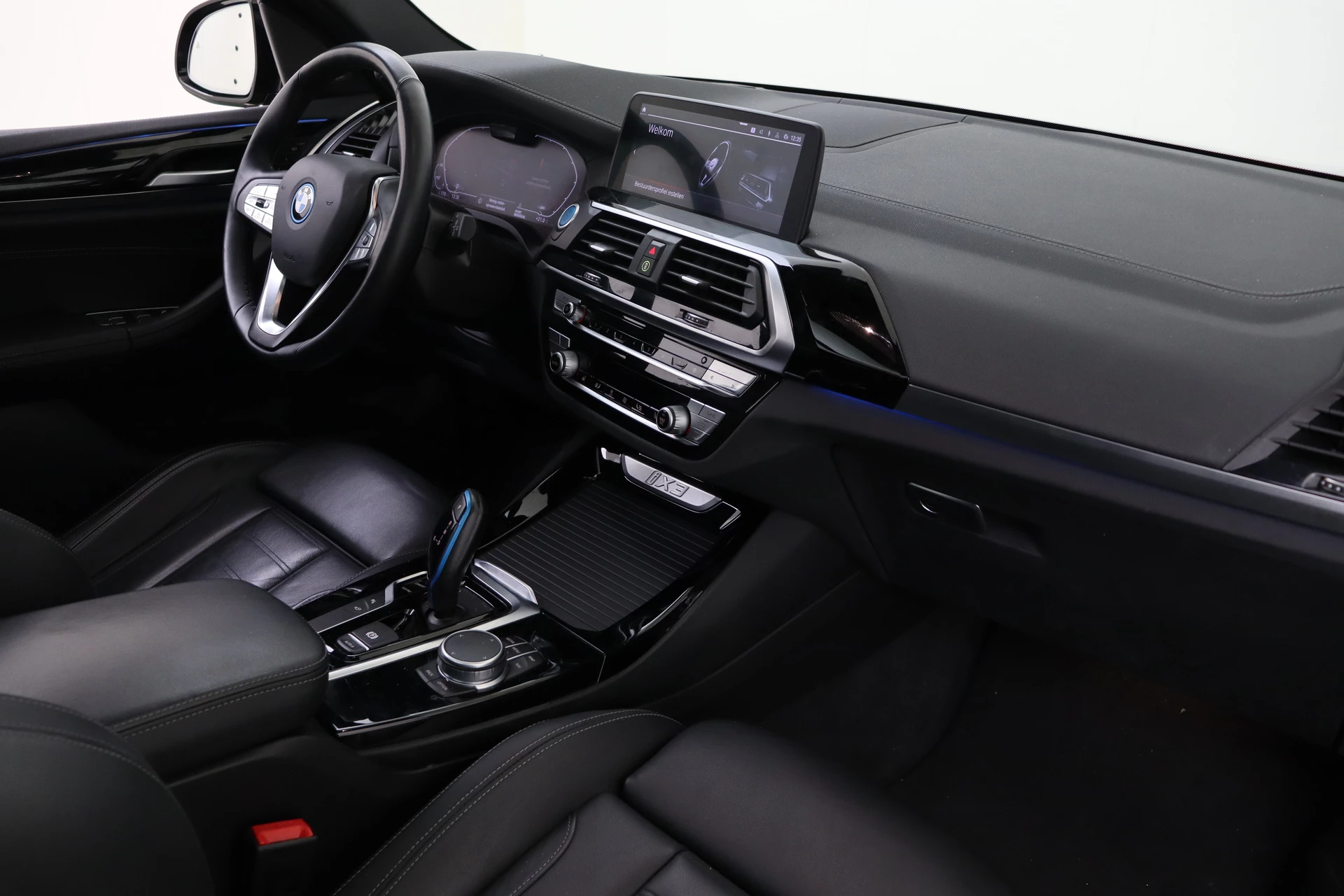 Hoofdafbeelding BMW iX3
