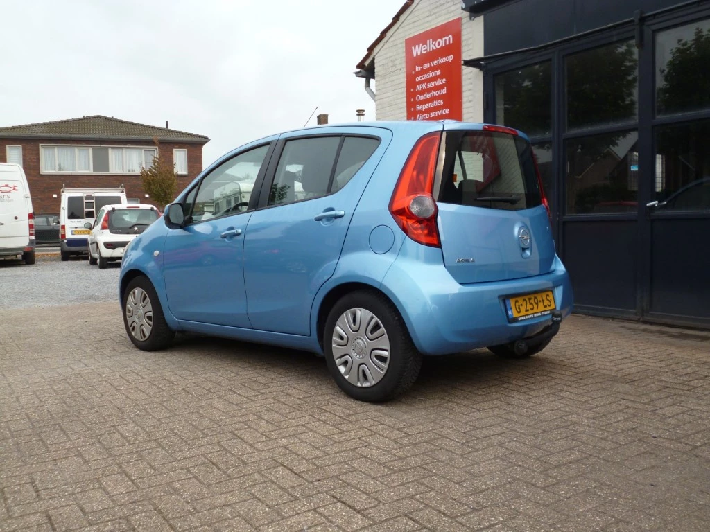 Hoofdafbeelding Opel Agila