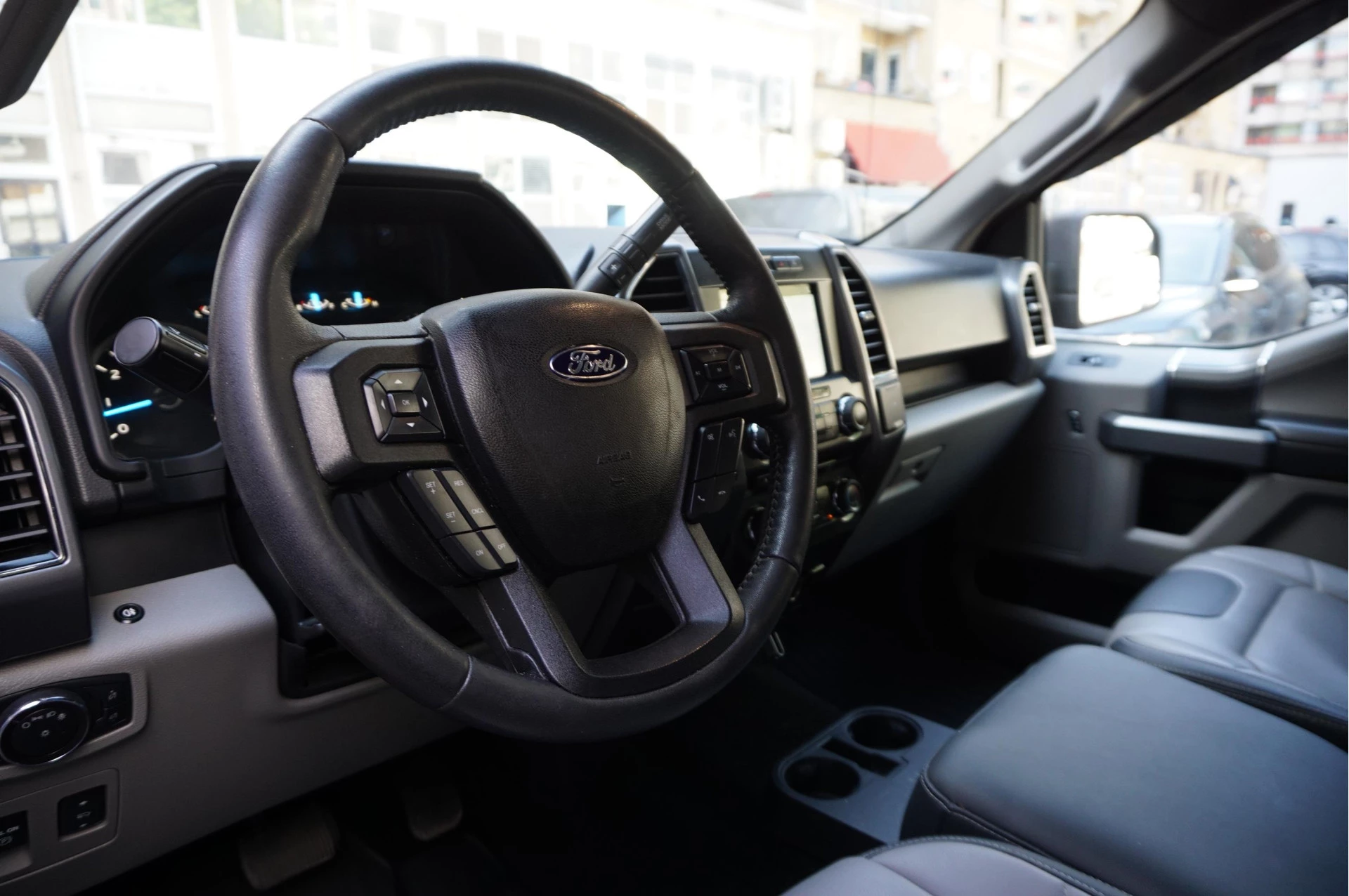 Hoofdafbeelding Ford F-150