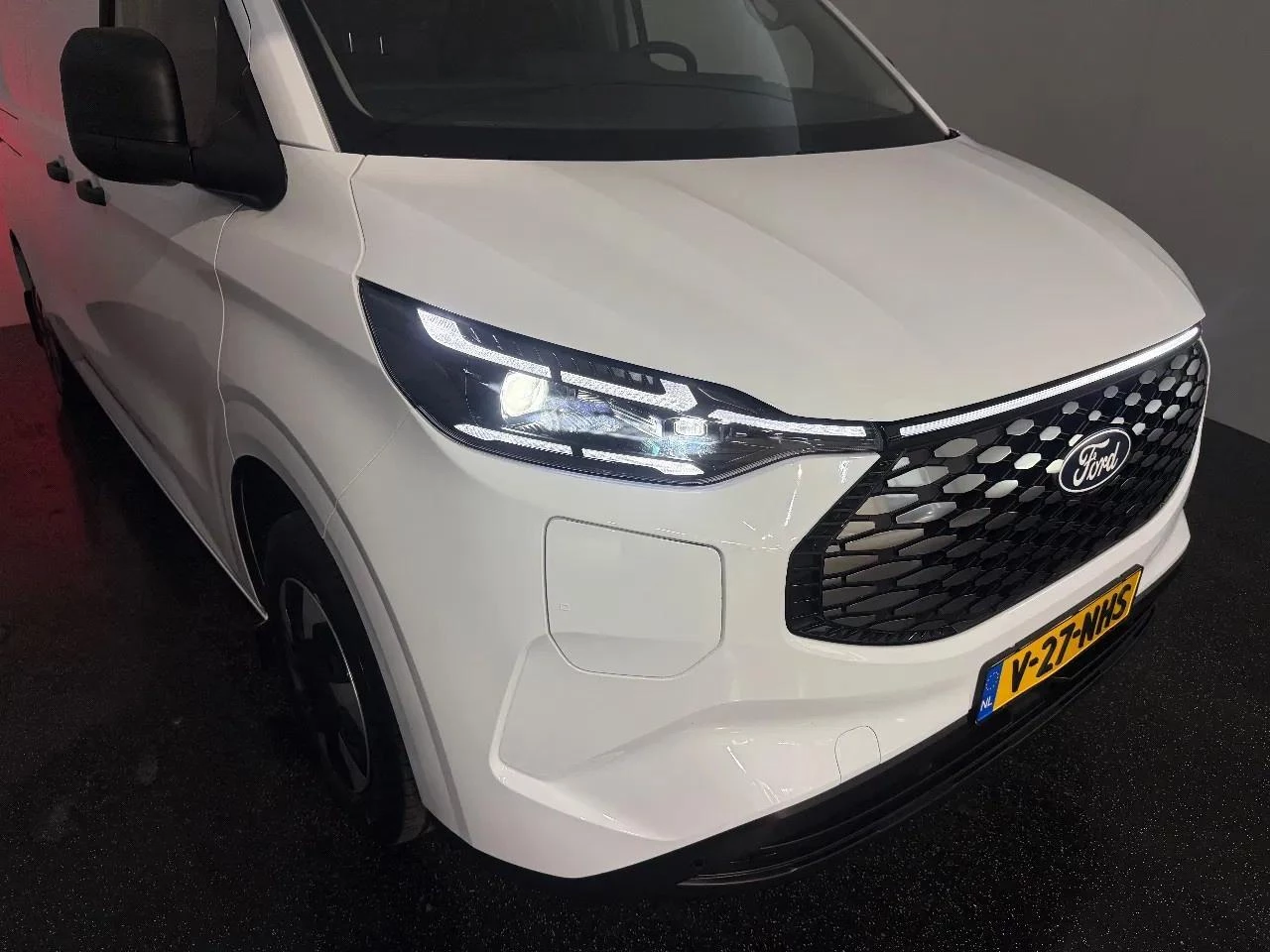 Hoofdafbeelding Ford E-Transit Custom