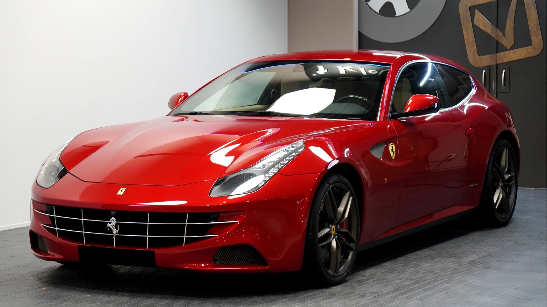 Hoofdafbeelding Ferrari FF