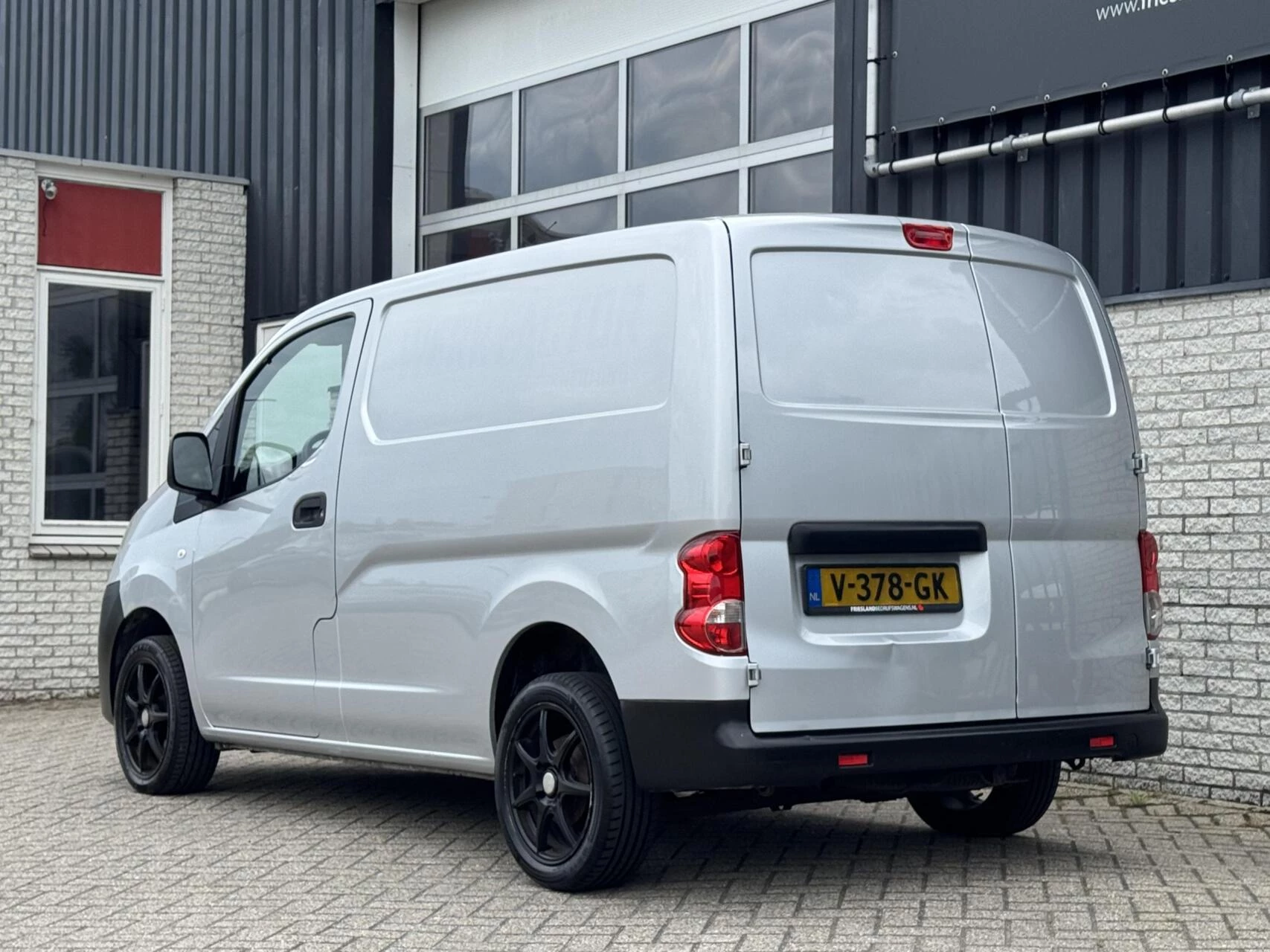 Hoofdafbeelding Nissan NV200
