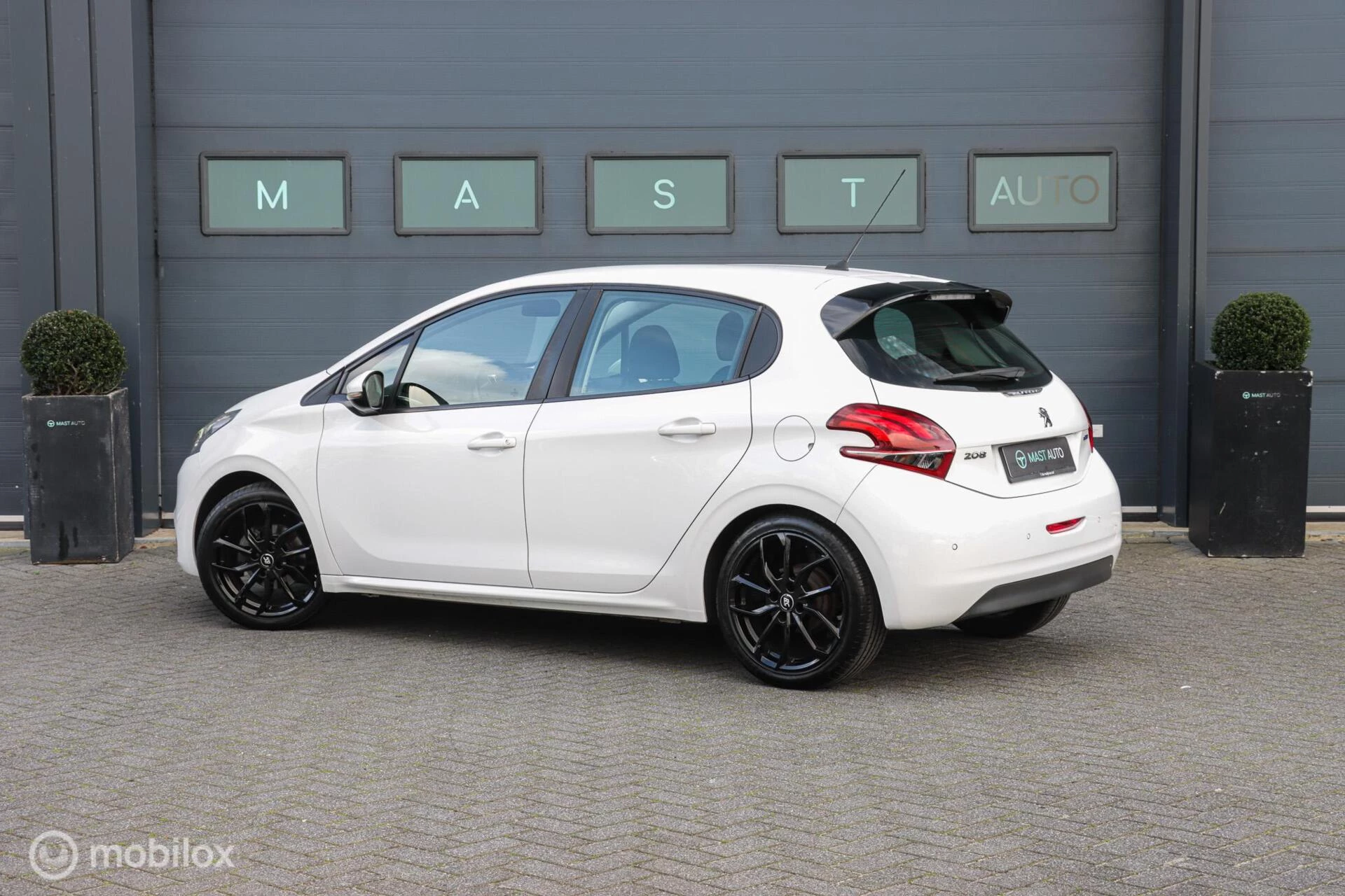 Hoofdafbeelding Peugeot 208