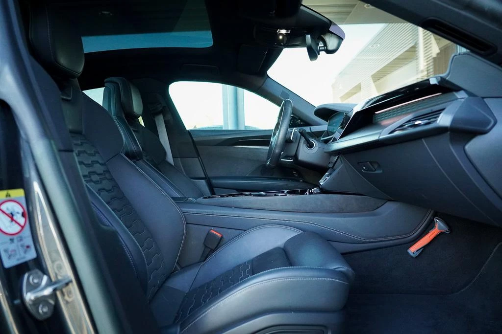 Hoofdafbeelding Audi e-tron GT