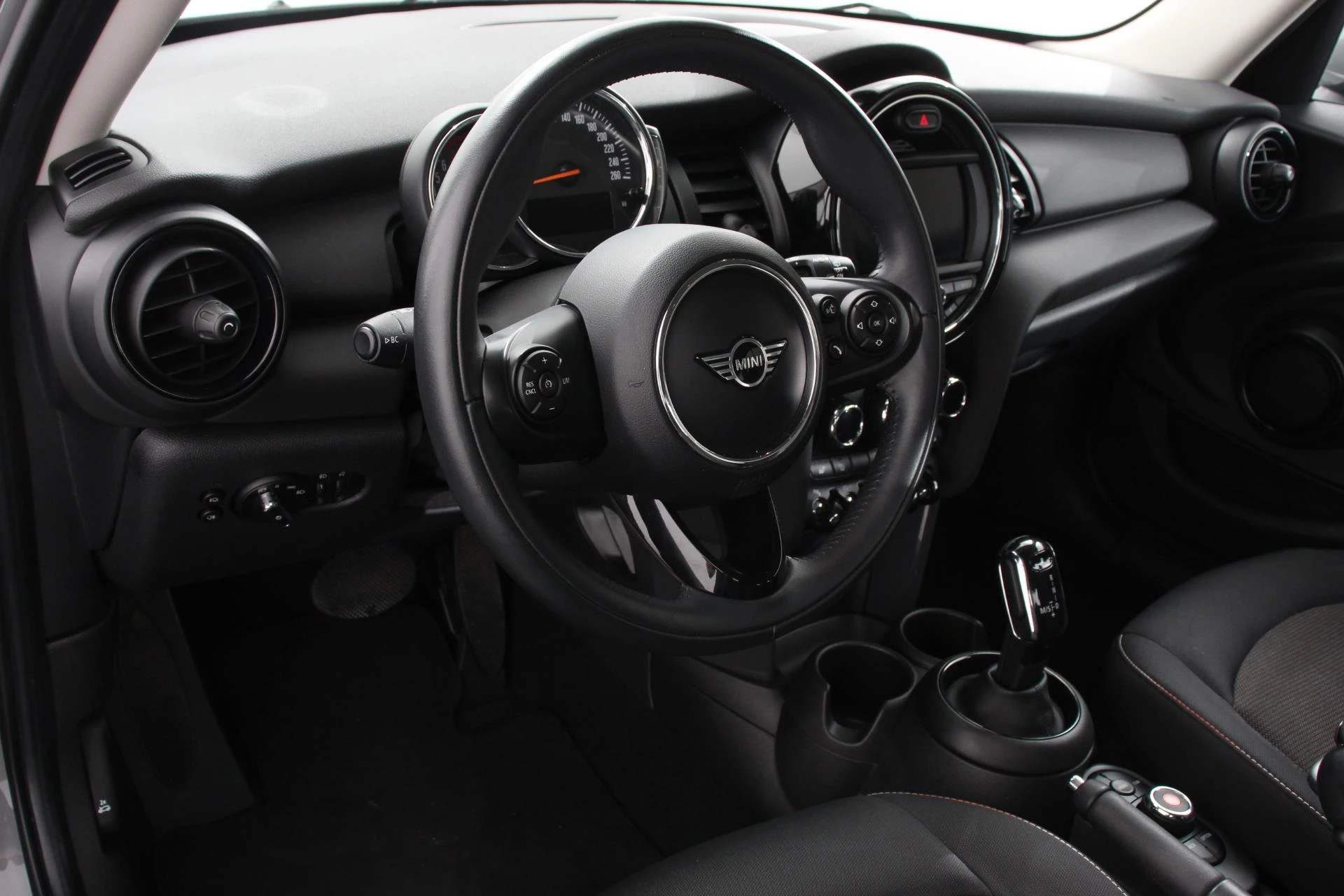 Hoofdafbeelding MINI One