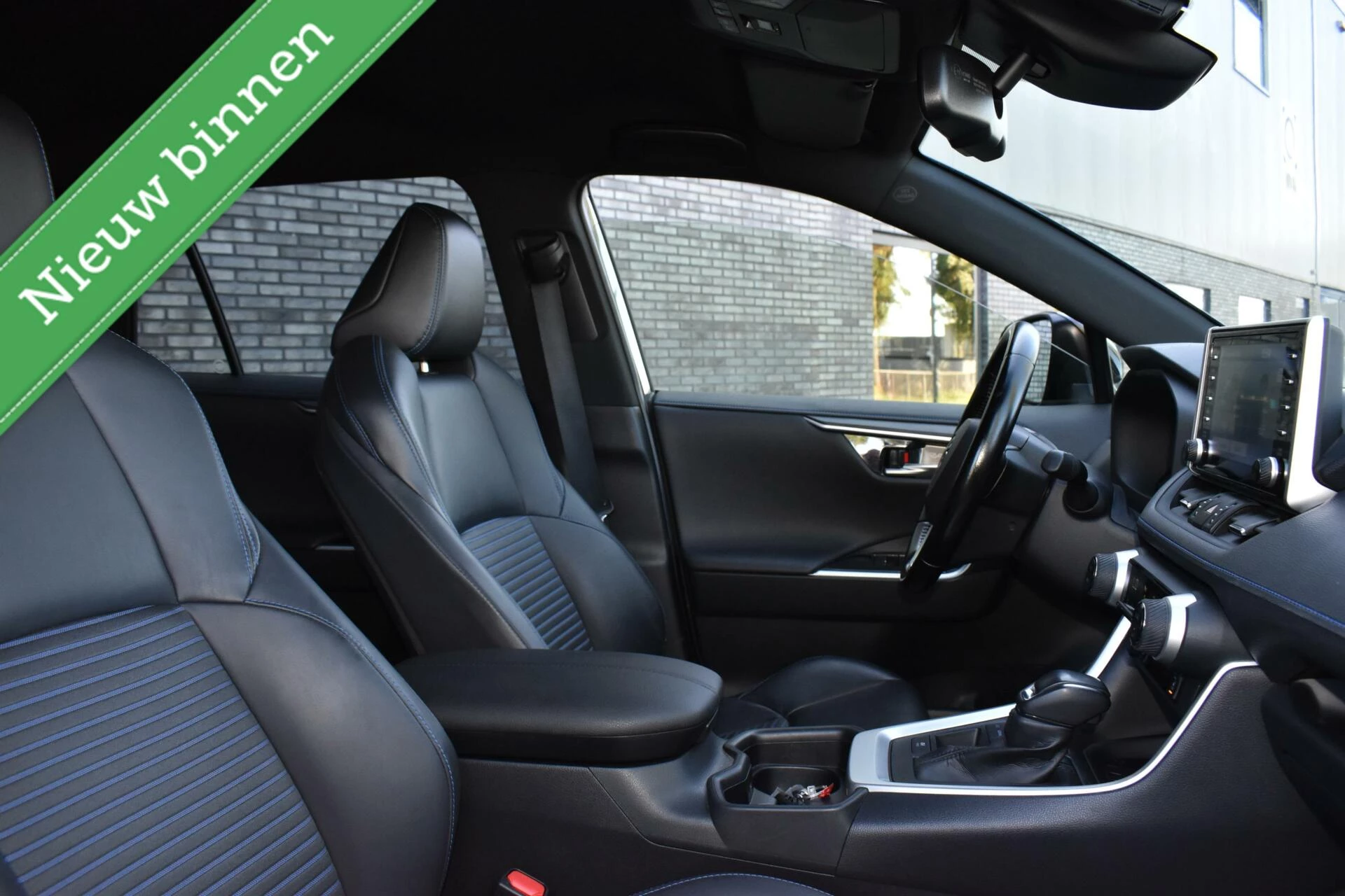 Hoofdafbeelding Toyota RAV4