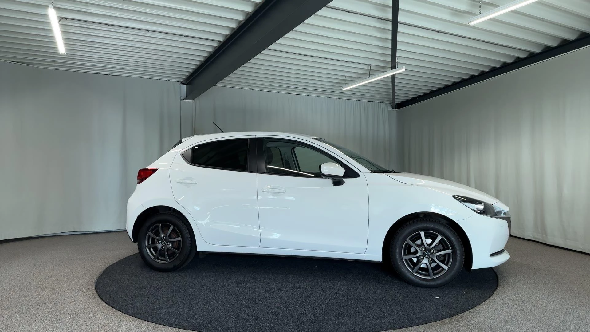 Hoofdafbeelding Mazda 2
