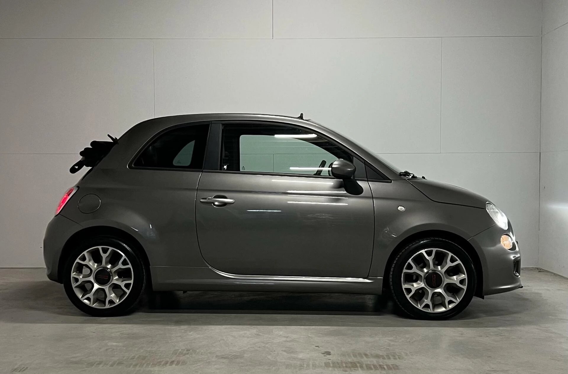 Hoofdafbeelding Fiat 500C