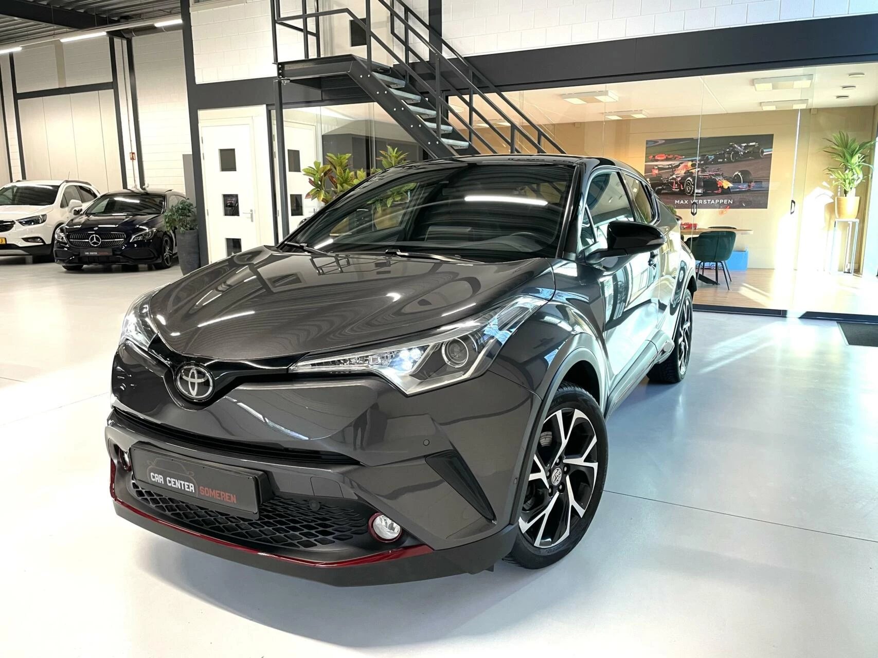 Hoofdafbeelding Toyota C-HR