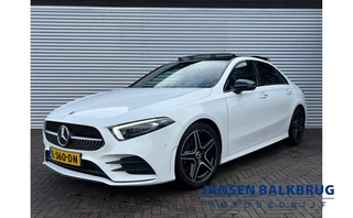 Mercedes-Benz A-Klasse 180 Business Solution AMG panorama dak night sfeer licht vol vol
