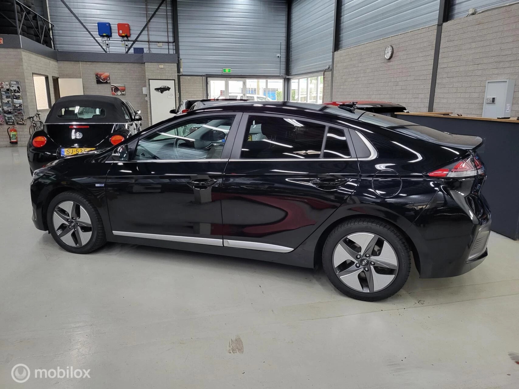 Hoofdafbeelding Hyundai IONIQ