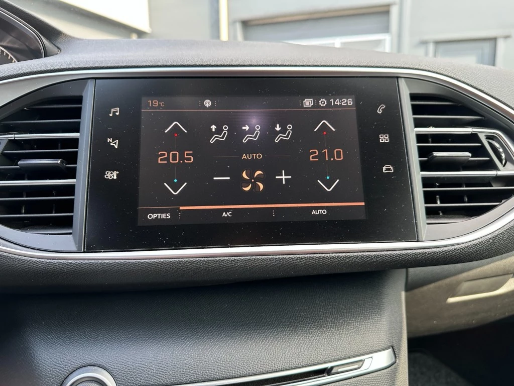 Hoofdafbeelding Peugeot 308