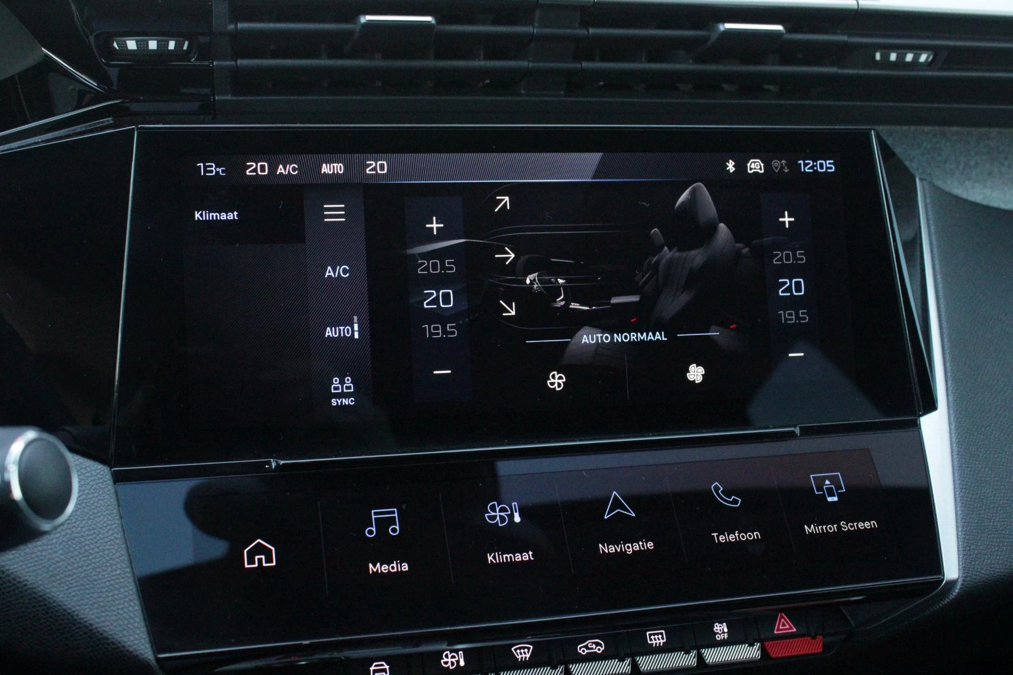 Hoofdafbeelding Peugeot 408