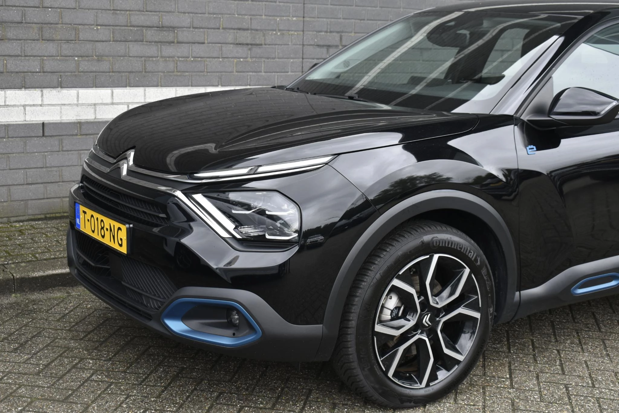 Hoofdafbeelding Citroën ë-C4