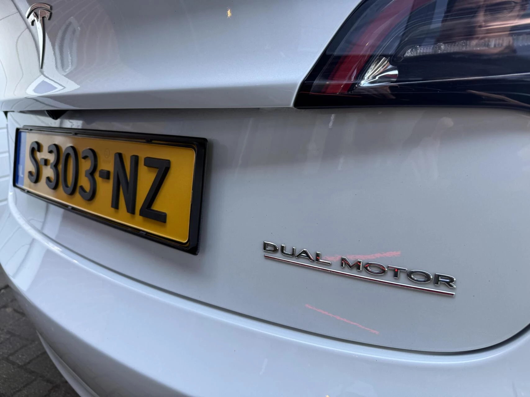 Hoofdafbeelding Tesla Model 3