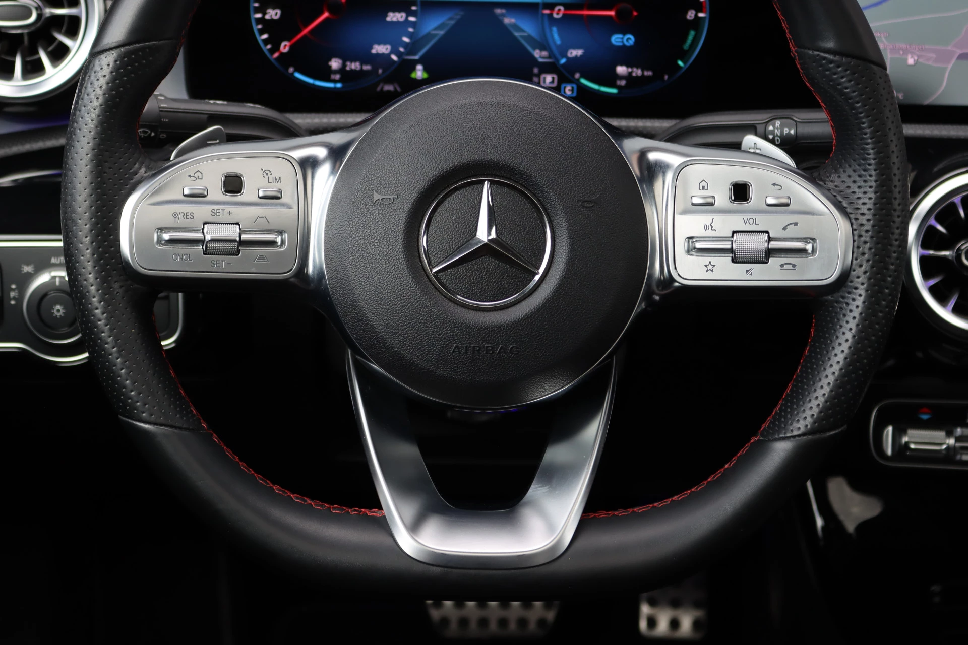 Hoofdafbeelding Mercedes-Benz CLA