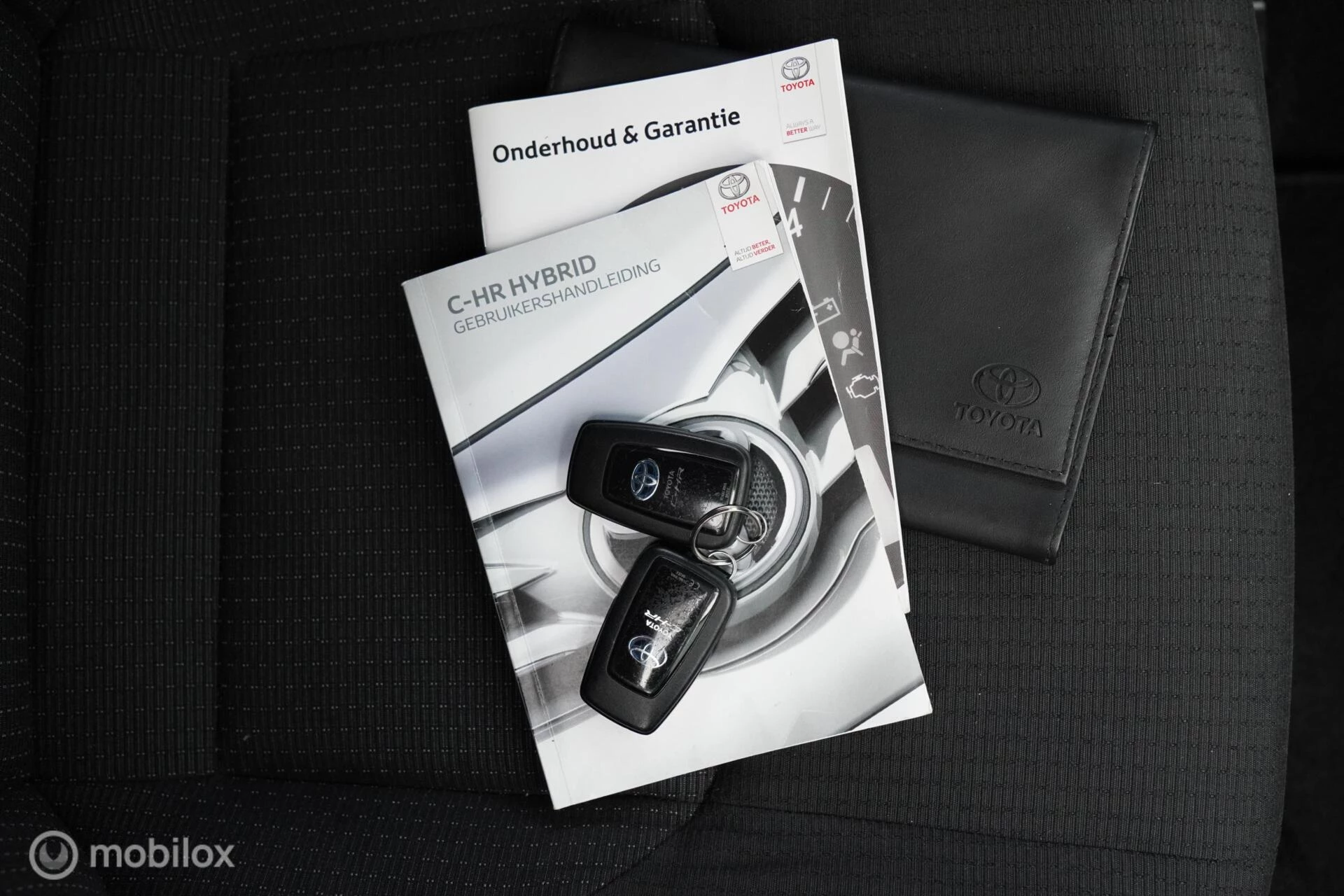 Hoofdafbeelding Toyota C-HR