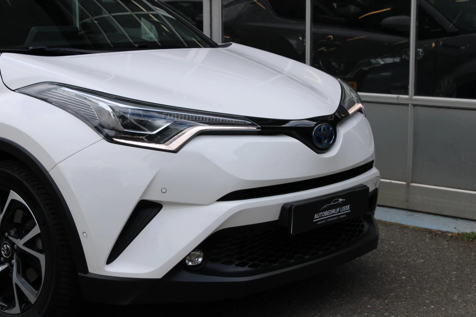 Hoofdafbeelding Toyota C-HR