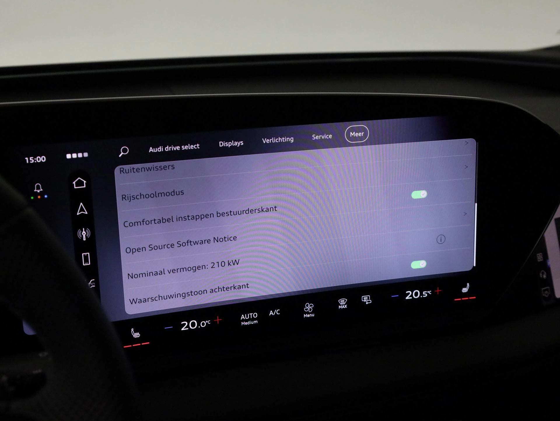 Hoofdafbeelding Audi A6 Avant e-tron