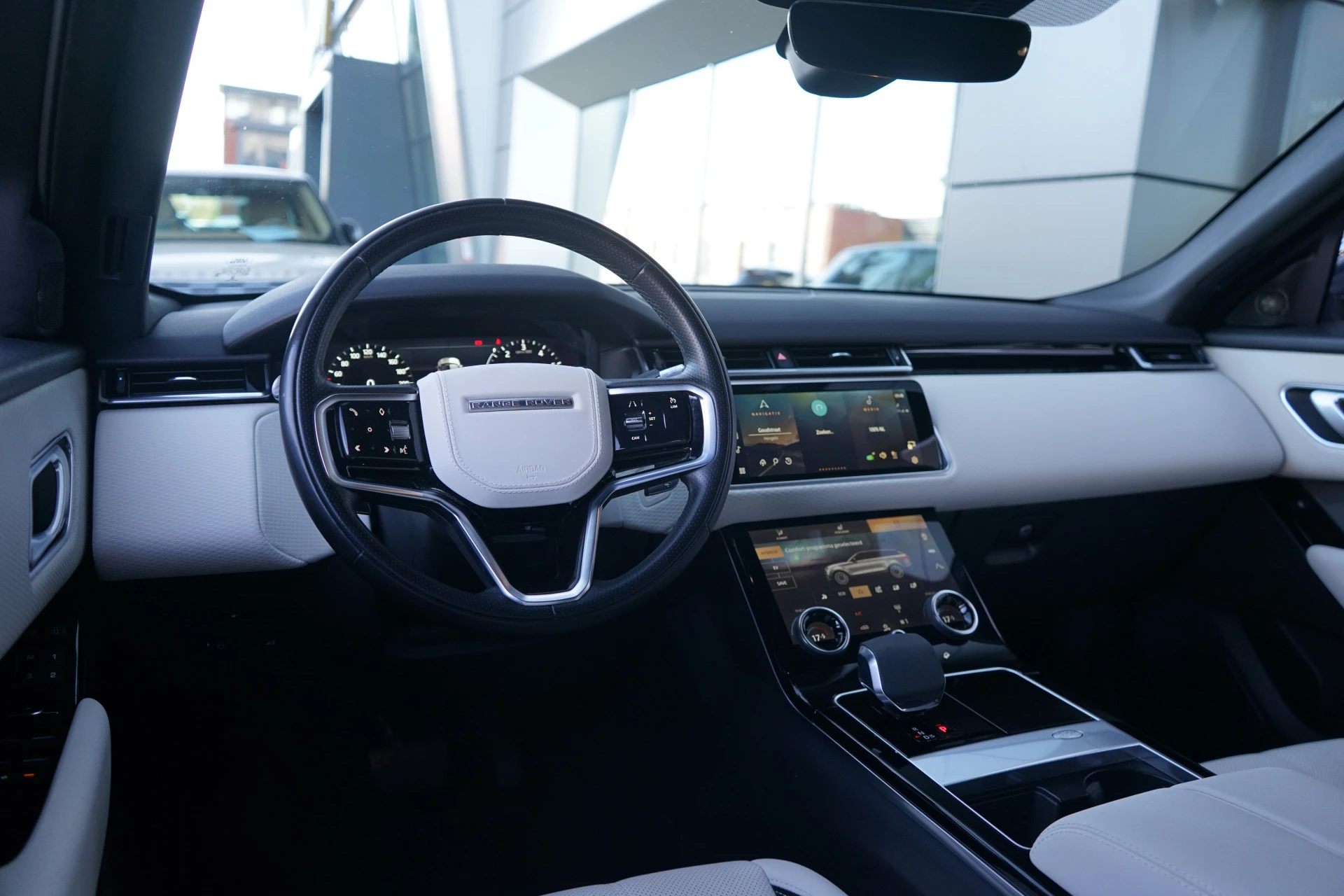 Hoofdafbeelding Land Rover Range Rover Velar